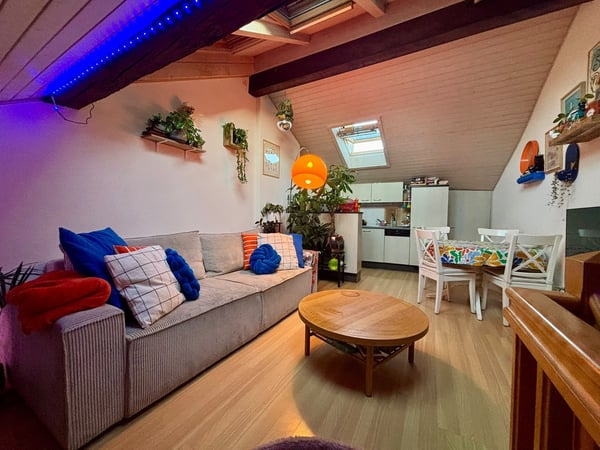 Duplex de charme & cosy, 2,5 pièces au cœur de Fribourg ! 3