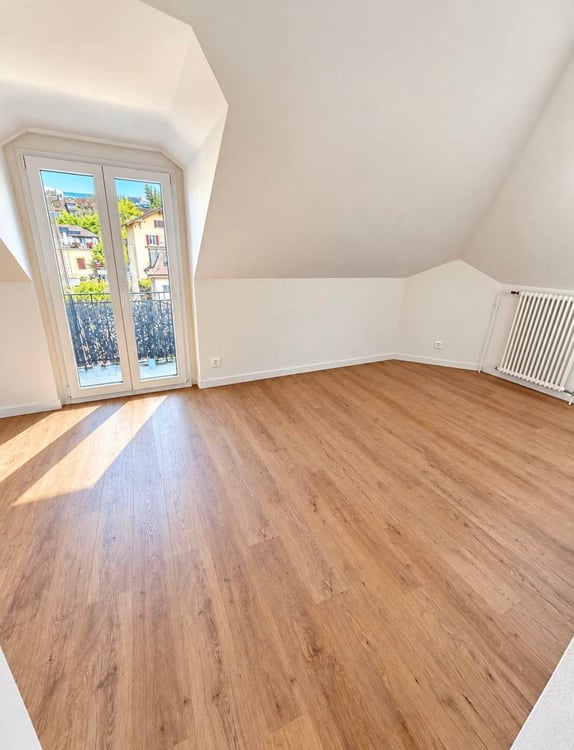 Appartement de 4.5 pièces avec vue à Corcelles NE 4