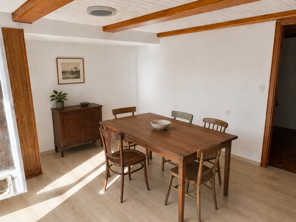 Gemütliche 5-Zimmer-Altbauwohnung mit einer Raumhöhe von 2.10 m 3