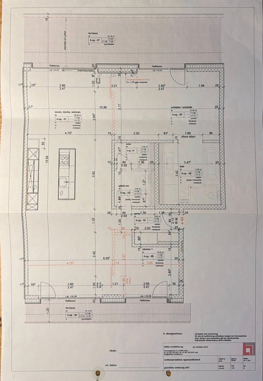 Aussergewöhnlich grosszügige 3.5-Zimmerwohnung mit 120 m², grosser Terrasse & 2 TG-Plätzen 22