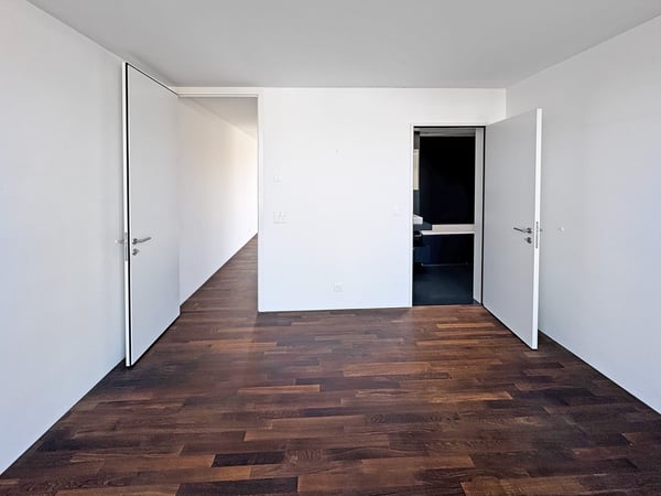 Moderne 3.5-Zimmer-Attikawohnung in Zürich-Sihlcity 16