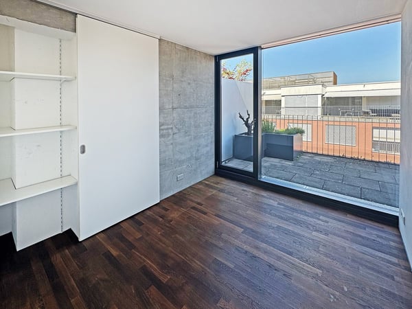 Moderne 3.5-Zimmer-Attikawohnung in Zürich-Sihlcity 11