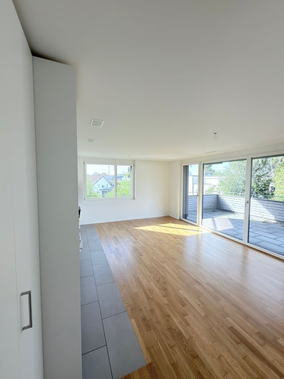 Moderne Senioren-Wohnung - 3.5-Zimmerwohnung mit grosser Terrasse 4