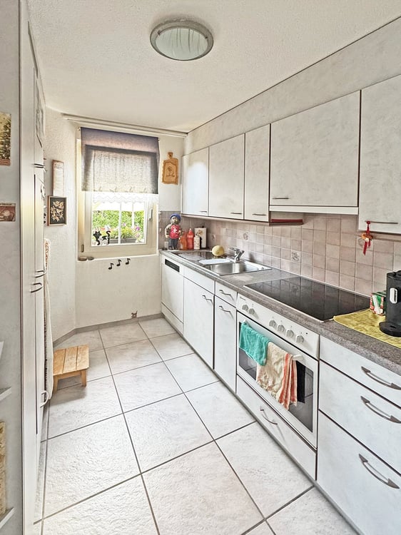 4.5-Zimmer-Wohnung im Erdgeschoss mit Doppeleinstellplatz in der Tiefgarage 7
