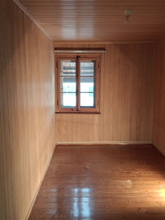 Heimelige 1.5-Zimmer-Wohnung in denkmalgeschütztem Bauernhaus (befris 8