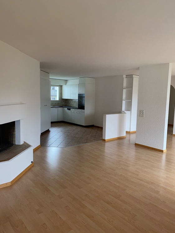 Gemütliche 4.5-Zimmer-Wohnung mit Cheminée in Turbenthal 1