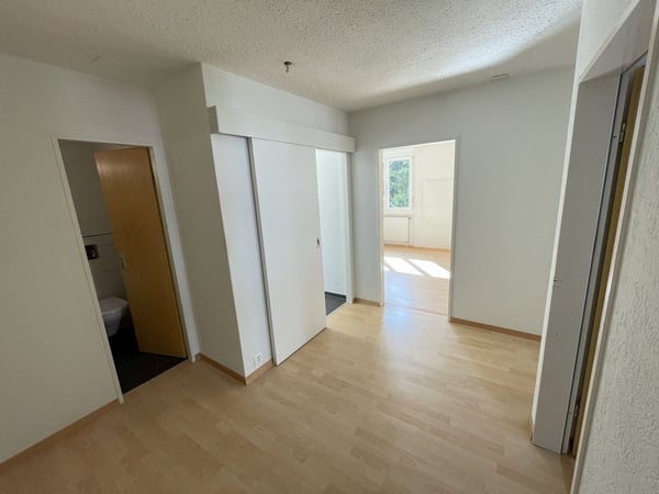 Schöne 5.5 Zimmerwohnung 7