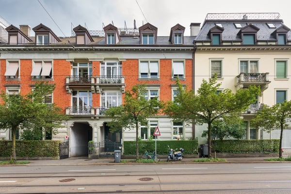 Abstellplatz an Toplage in Zürich 13