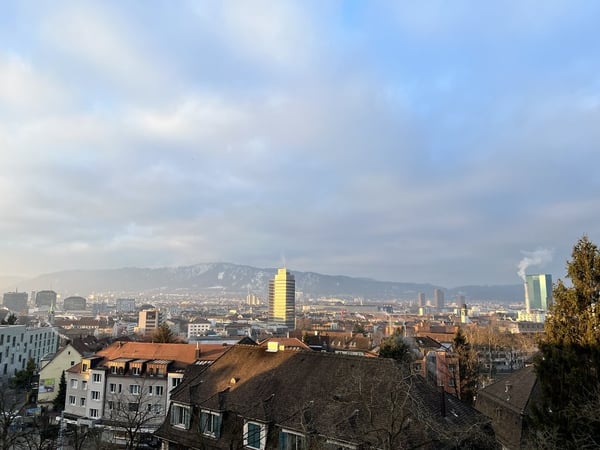 Schöne 2.5 - Zimmerwohnung im Jugendstil im Kreis 6 6