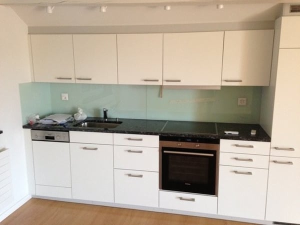 Wir bieten eine schöne 1.5 Zimmer-Dachwohnung an 5