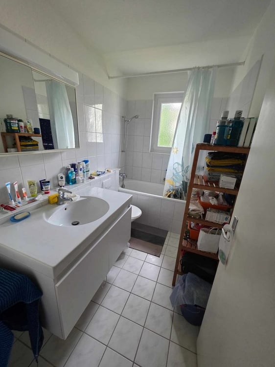 1-Zimmerwohnung im 2. OG mit Balkon an guter Lage in Effretikon 10