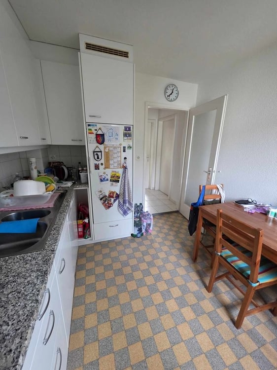 1-Zimmerwohnung im 2. OG mit Balkon an guter Lage in Effretikon 9