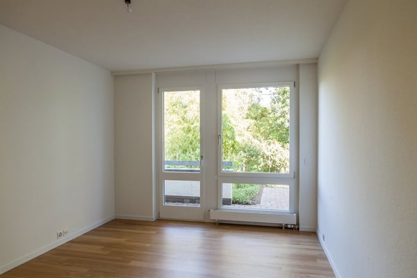 Ruhige und sonnig gelegen 1.5 Zimmerwohnung in Küsnacht 6