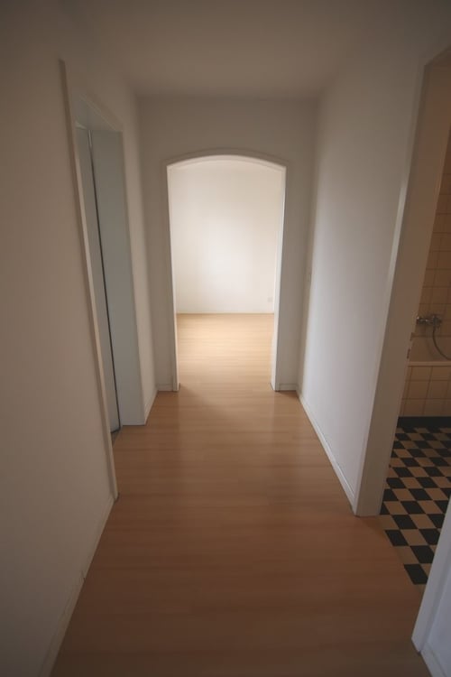 Charmante 1.5-Zimmerwohnung mit Aussicht!! 2