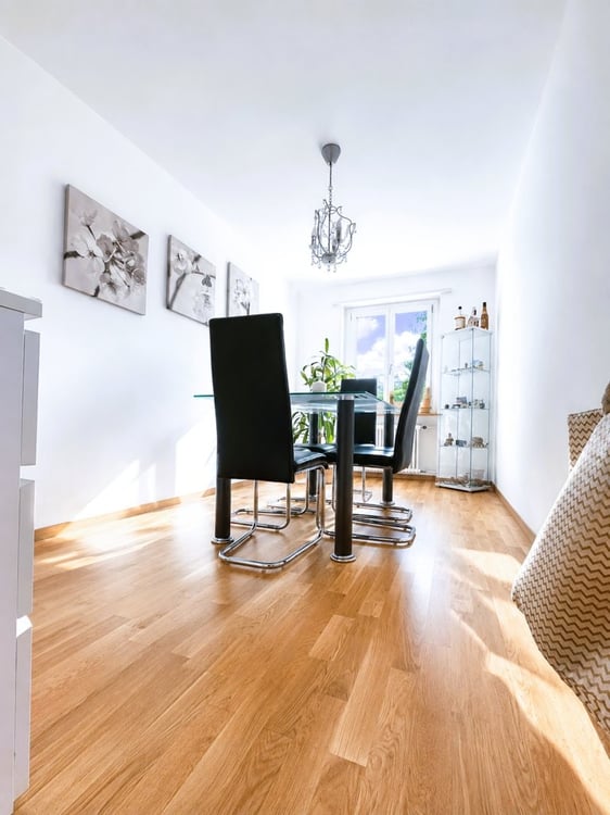 Charmante Wohnung in der Forch! 3