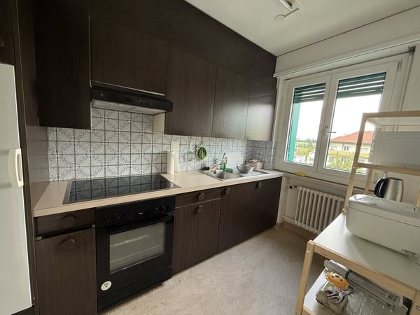 Schmucke 1-Zimmerwohnung mit grossem Balkon 2