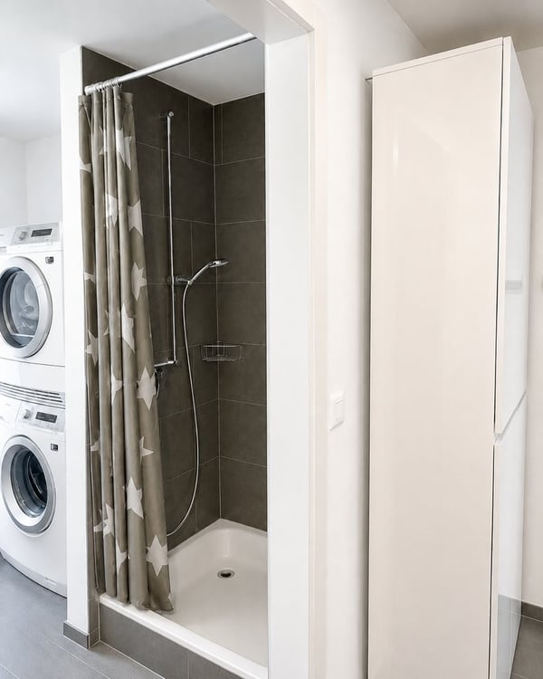 Moderne 4.5-Zimmer-Wohnung an ruhiger und sonniger Lage in Dietikon 9