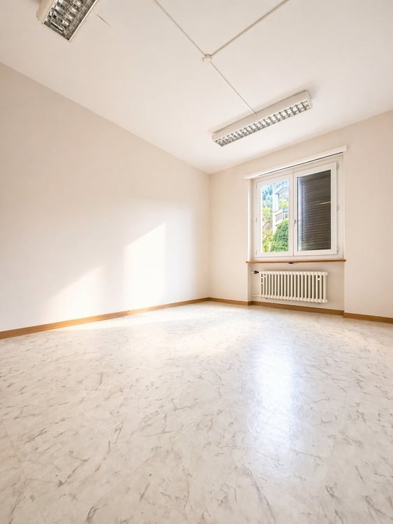 Gewerbefläche mit großem Potenzial an toller Lage in Zürich 4