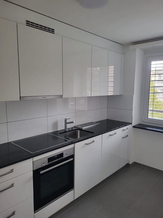 Attraktive Wohnung an zentraler Lage beim Hegibachplatz 2
