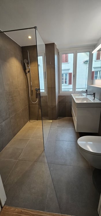 Erstvermietung; Moderne Eleganz im charmanten Altbau - ideal für Paare 5