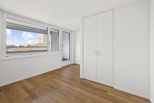 Moderne Wohnung an urbaner Lage und grosser Terrasse zu vermieten!! 8