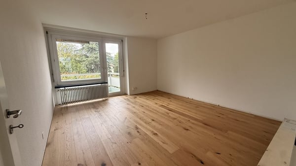 Attraktive Wohnung an zentraler Lage beim Hegibachplatz 4