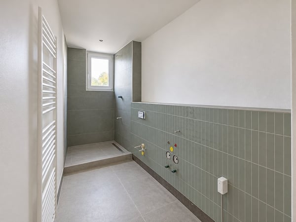Exklusives Wohnen auf zwei Etagen - Erstbezug nach Totalsanierung 9