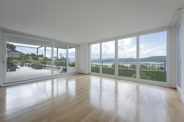 Exklusives Terrassenhaus mit traumhafter Seesicht 8