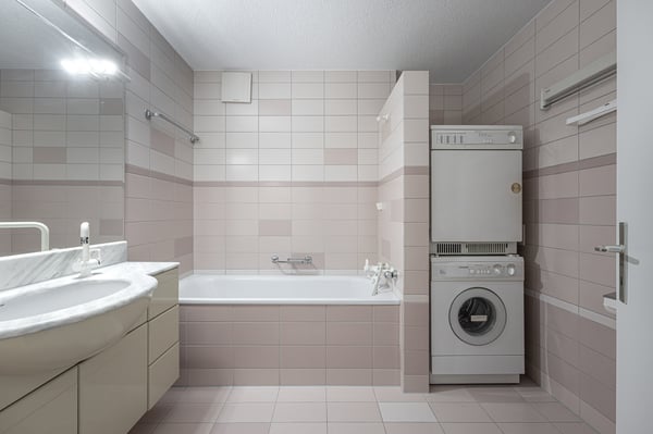 grosszügige Wohnung mit Bastelraum und Einstellplatz 8