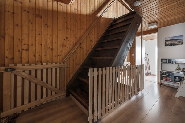 Charmantes Reiheneinfamilienhaus an erhöhter Aussichtslage mit separat 6