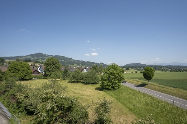 grosszügig Wohnen: Maisonettewohnung mit Blick ins Grüne 3