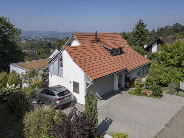 4.5-Zimmerhaus am Sonnenhang von Uster 2
