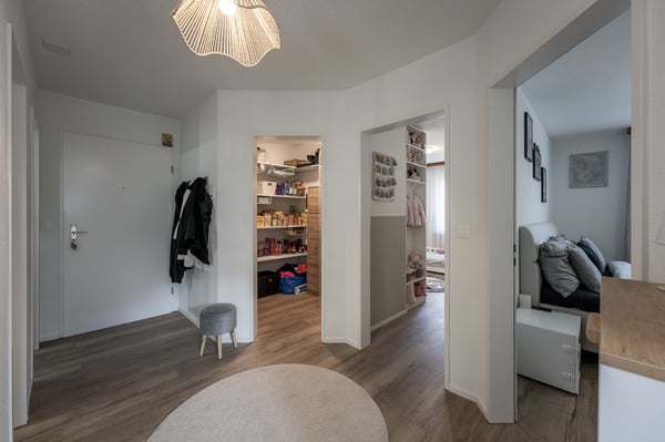 Renovierte Wohnung mit praktischem Grundriss 8