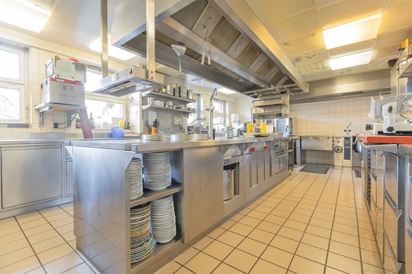 Markanter Landgasthof mit Umnutzungspotenzial 10