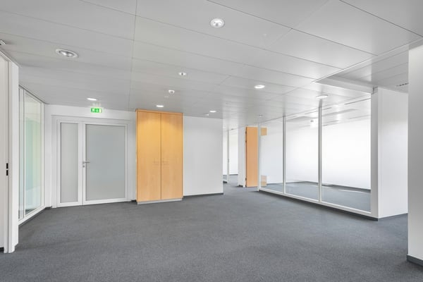 Bezugsfertige, hochwertig ausgebaute Büroflächen in Flughafennähe! 9