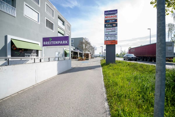 Ihre Ladenfläche im Breitenpark 4