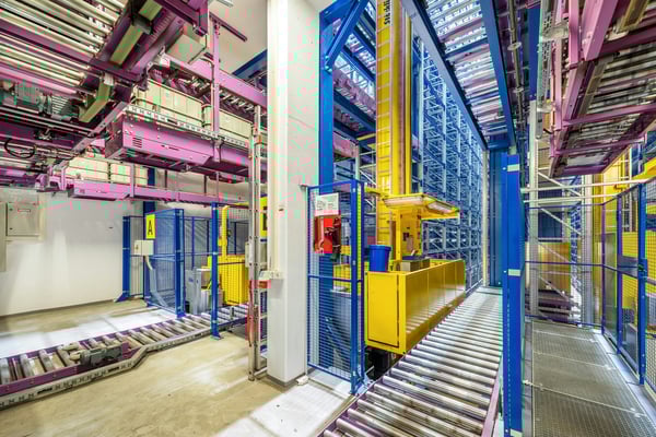 Halbautomatisches Hochregallager mit ca. 2'200 Standard-Palettenplätzen langfristig zu vermieten 2