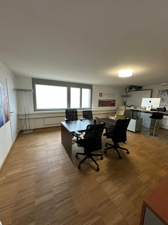Ausgebautes Büro sucht Nachmieter 8