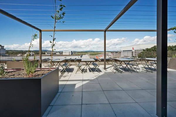500 m2 neuwertige, gekühlte Bürofläche mit direktem Blick aufs Fluggeschehen 8