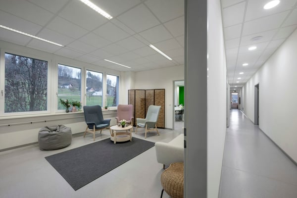 600 m2 Gewerbe-/Lagerfläche mit viel Büro, schönen Aufenthaltsflächen und guter Logistik 6