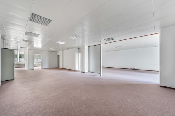 Grosszügige Gewerbe-/Bürofläche im 1.OG in Zürich-Altstetten 9