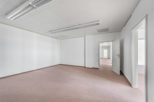Grosszügige Gewerbe-/Bürofläche im 1.OG in Zürich-Altstetten 6