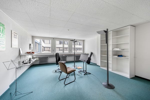 Attraktive Bürofläche im 4.OG mit optimaler Erschliessung 1