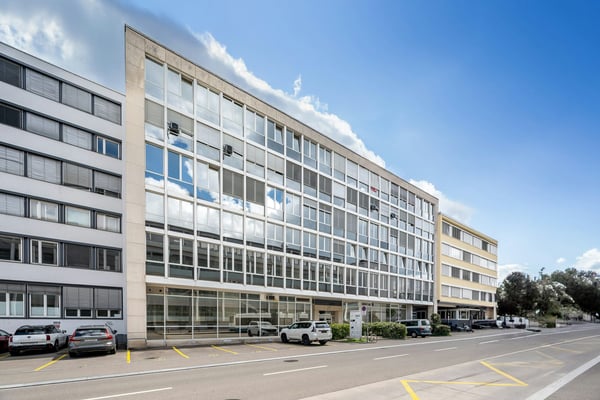 Grosszügige Gewerbefläche im EG mit direkter Anbindung an Rampe und Warenlift 6