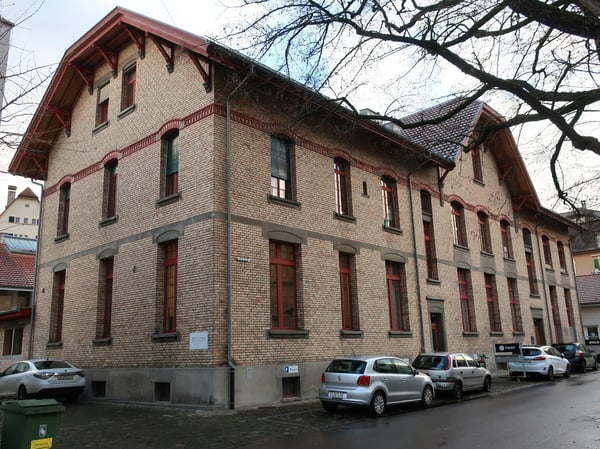 Zentraler Einstellplatz in Tiefgarage 1