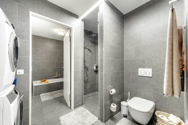 Modernes Wohnen im Greencity - Elegante Eigentumswohnung in Zürich-Manegg 9