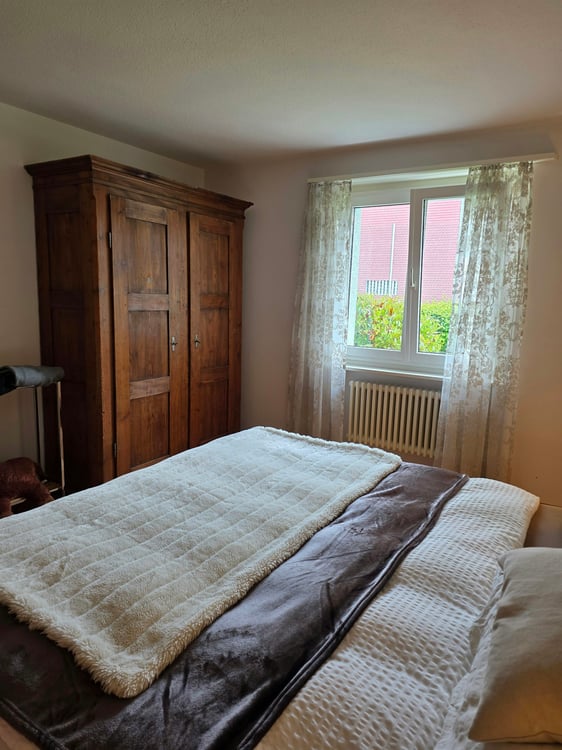 Moderne 2-Zimmerwohnung mit Sitzplatz in Zwillikon 4