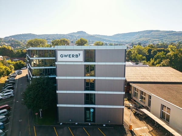 GWERB7 - 346m2 Attraktive Bürofläche mit Showroom und Lounge Eingang in Aesch! 6