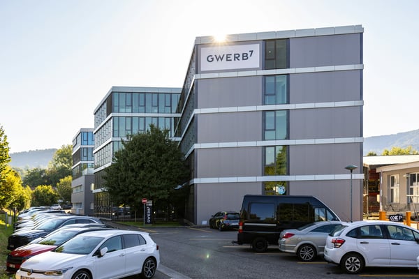 GWERB7 - 346m2 Attraktive Bürofläche mit Showroom und Lounge Eingang in Aesch! 9
