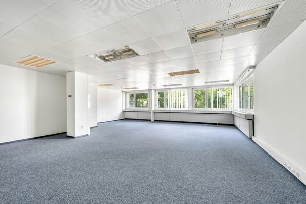 Work & Store in Bestlage - Büro mit grosser Lagerfläche 3